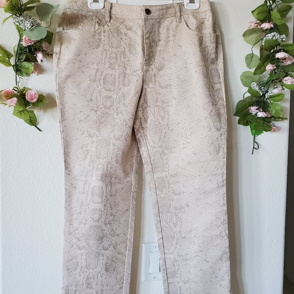 Cream Snake Skin Design Pants